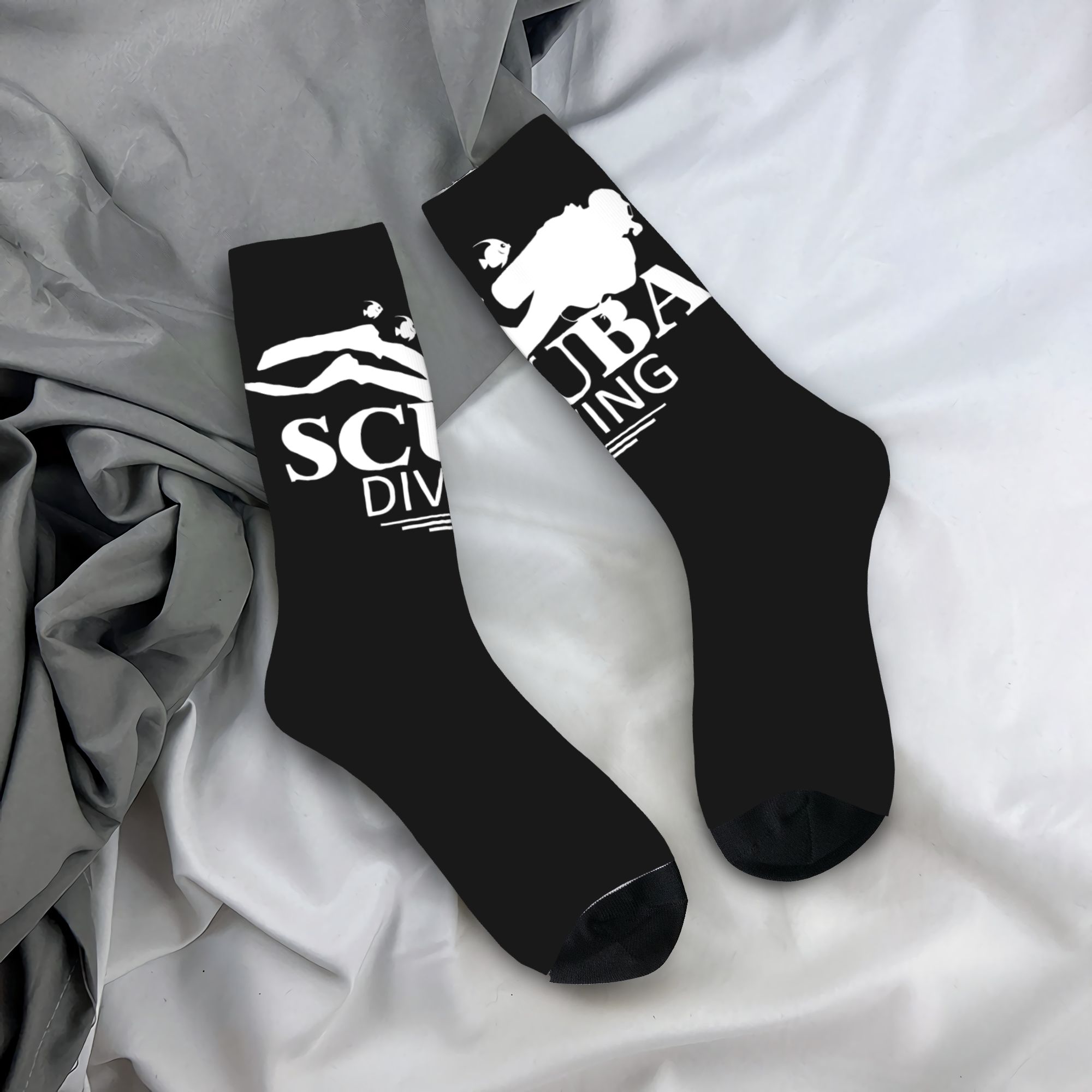 Dress Sock Men - カスタム面白いスキューバダイビング男性女性クルーソックスユニセックスファッション3Dプリントダイブドレスソックス